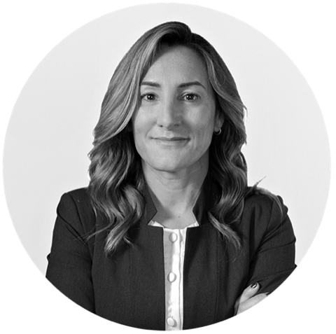 Ana Zapiain, consultora inmobiliaria